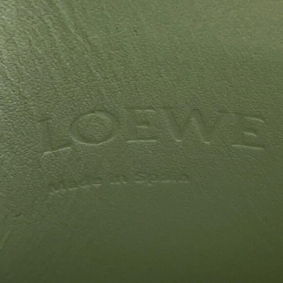 LOEWE Dice Pocket Shoulder Bag Classic calf Light Green C630R12X01 - Picture 7 of 8